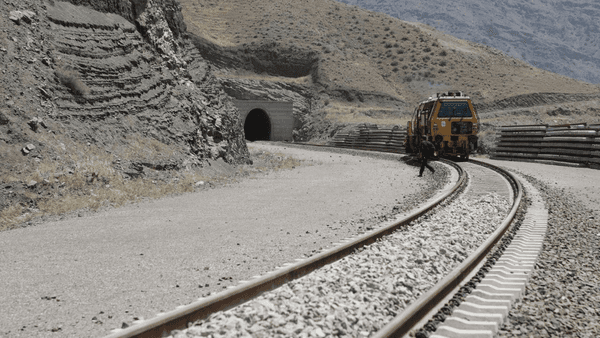 پروژه راه‌آهن اردبیل ـ میانه در ایستگاه پایانی