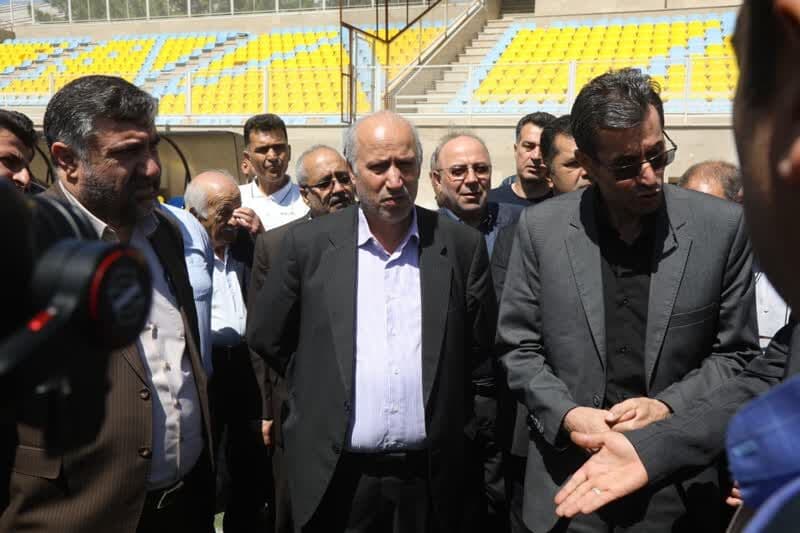 سفر رییس فدراسیون فوتبال به مهاباد؛ اهدای سهمیه لیگ دسته ۳ تا تیم‌داری بانوان