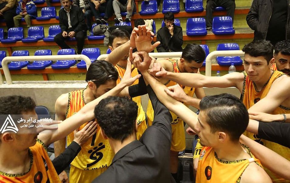 شکست تیم والیبال شهرداری تبریز 