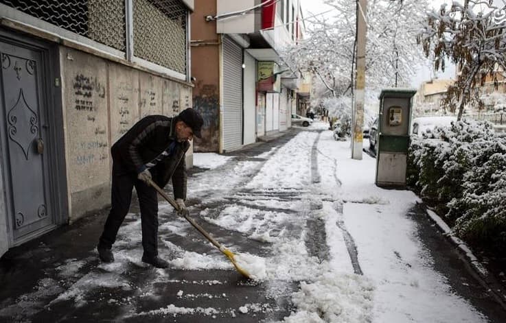 تبریزی‌ها سردترین شب سال را تجربه کردند