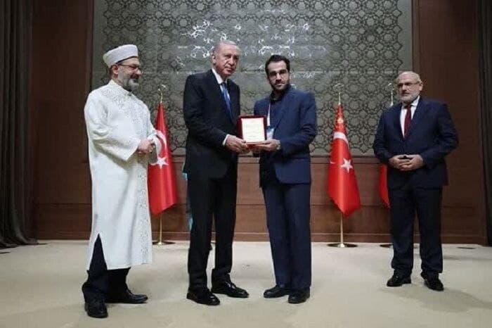 «میلاد عاشقی» قاری تبریزی