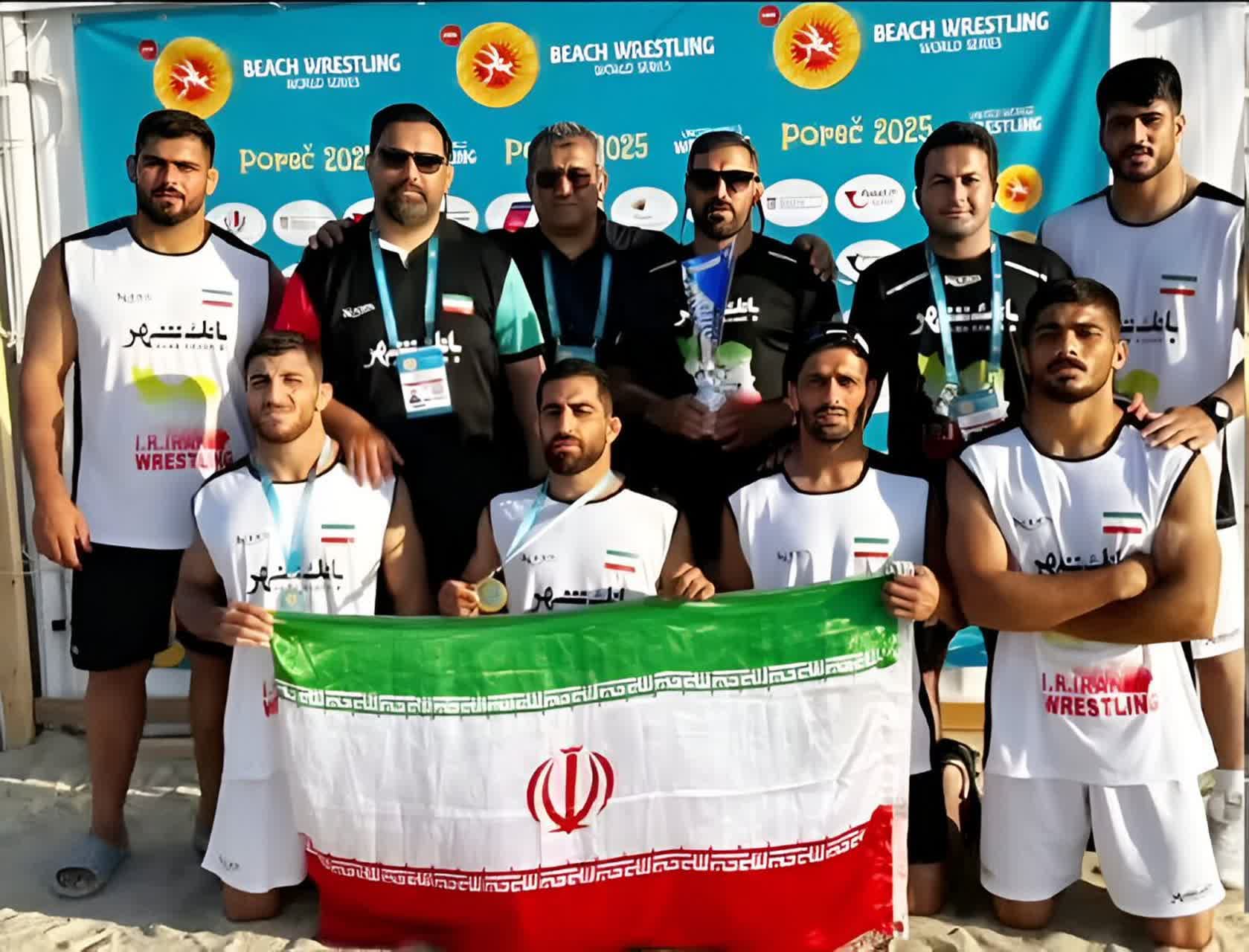 سرمربی زنجانی تیم ملی را بر سکوی دوم جهان نشاند