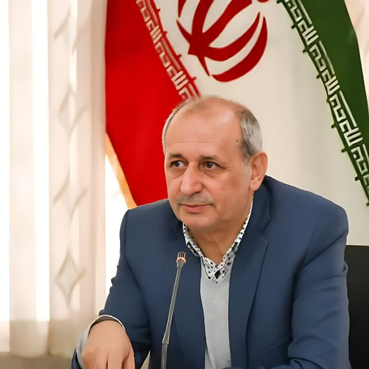 رییس سازمان جهادکشاورزی آذربایجان شرقی قهرمانی تراکتور را تبریک گفت